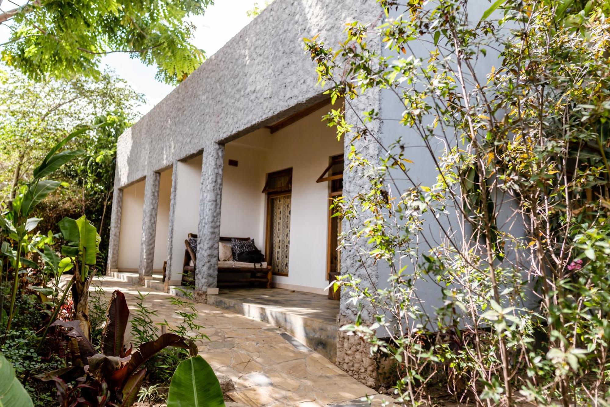 Haradali'S Home อารูชา ภายนอก รูปภาพ