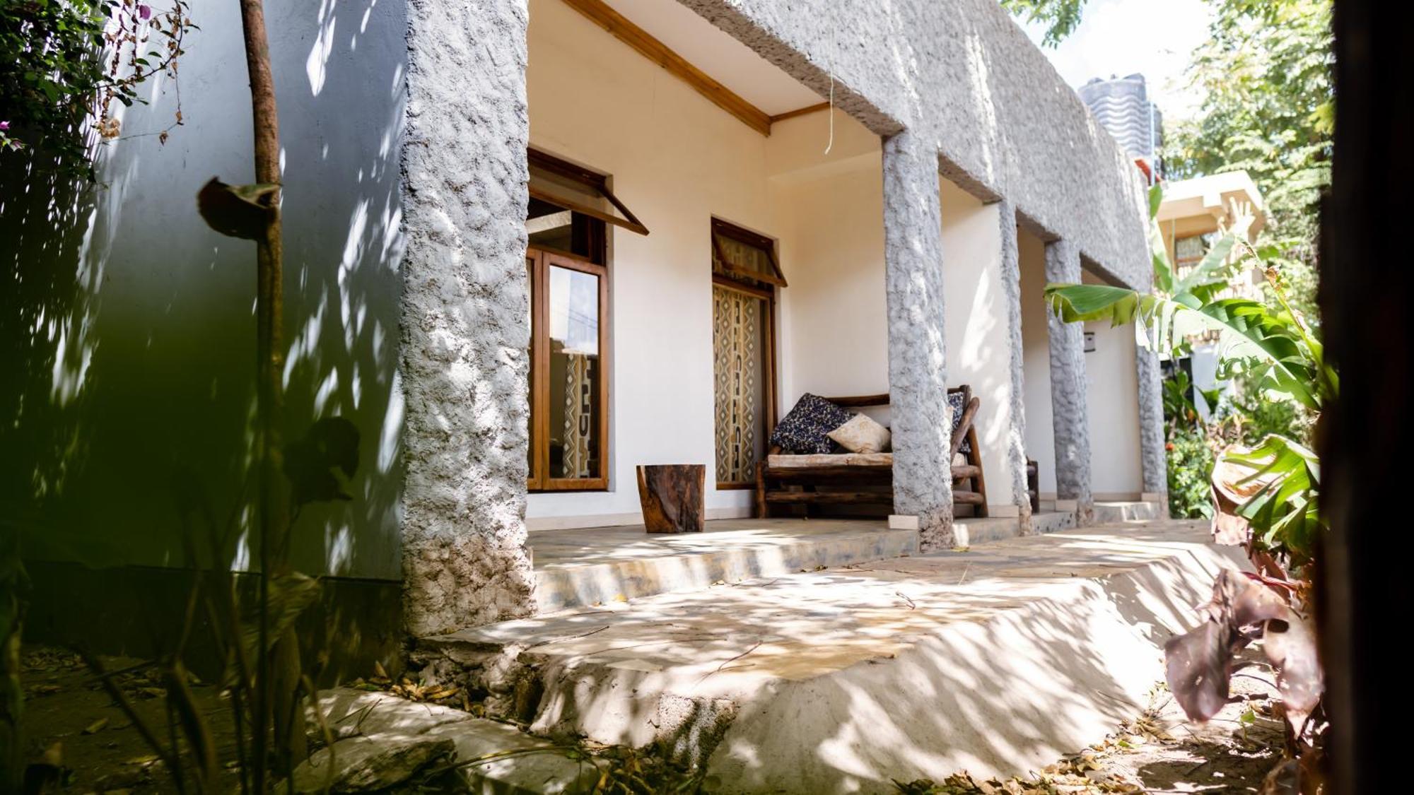 Haradali'S Home อารูชา ภายนอก รูปภาพ